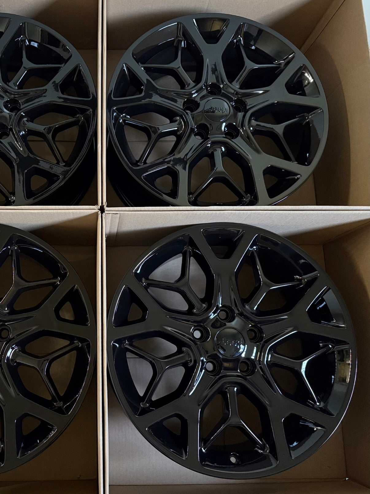 20" Jeep Grand Cherokee Wheels Factory OEM Rims (4)