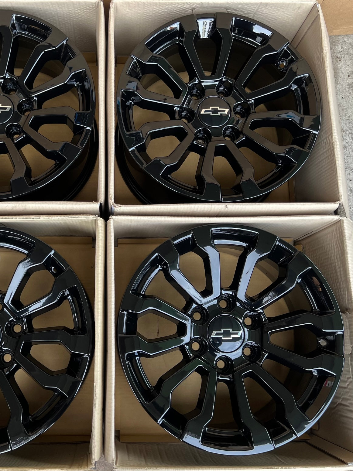 18” GMC Yukon Sierra AT4 Chevy Tahoe Silverado Wheels Factory OEM Rims (4)