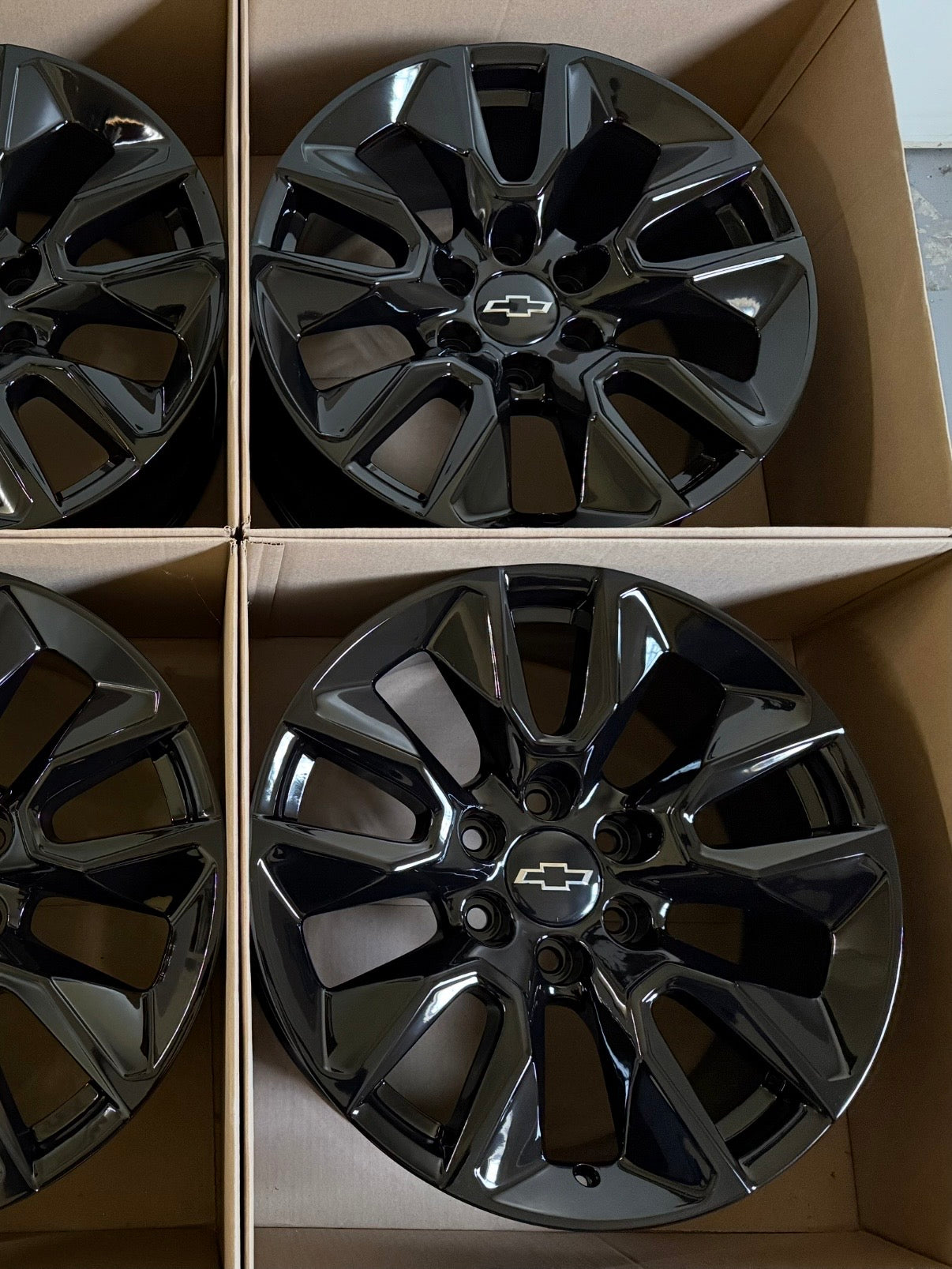 20” Chevy Tahoe Suburban Silverado Wheels Factory OEM Rims (4)