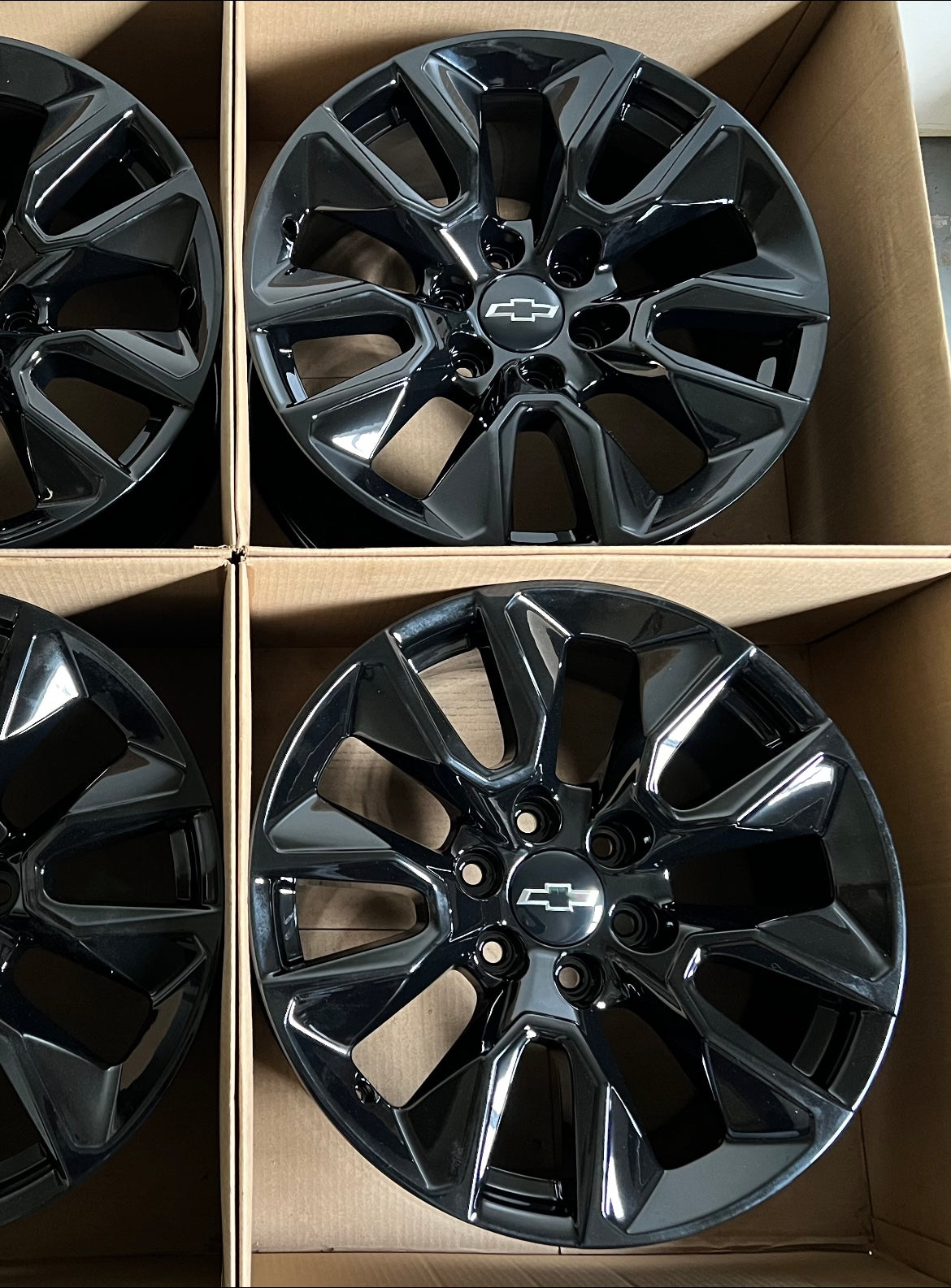 20" Chevy Tahoe Suburban Silverado Wheels Factory OEM Rims (4)